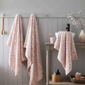 Aveline Towels by Dreams & Drapes Bathroom in Soft Pink