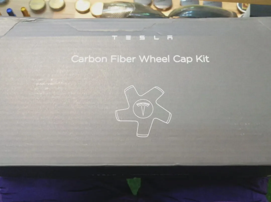 Tesla Carbon Fiber Center Cap Kit