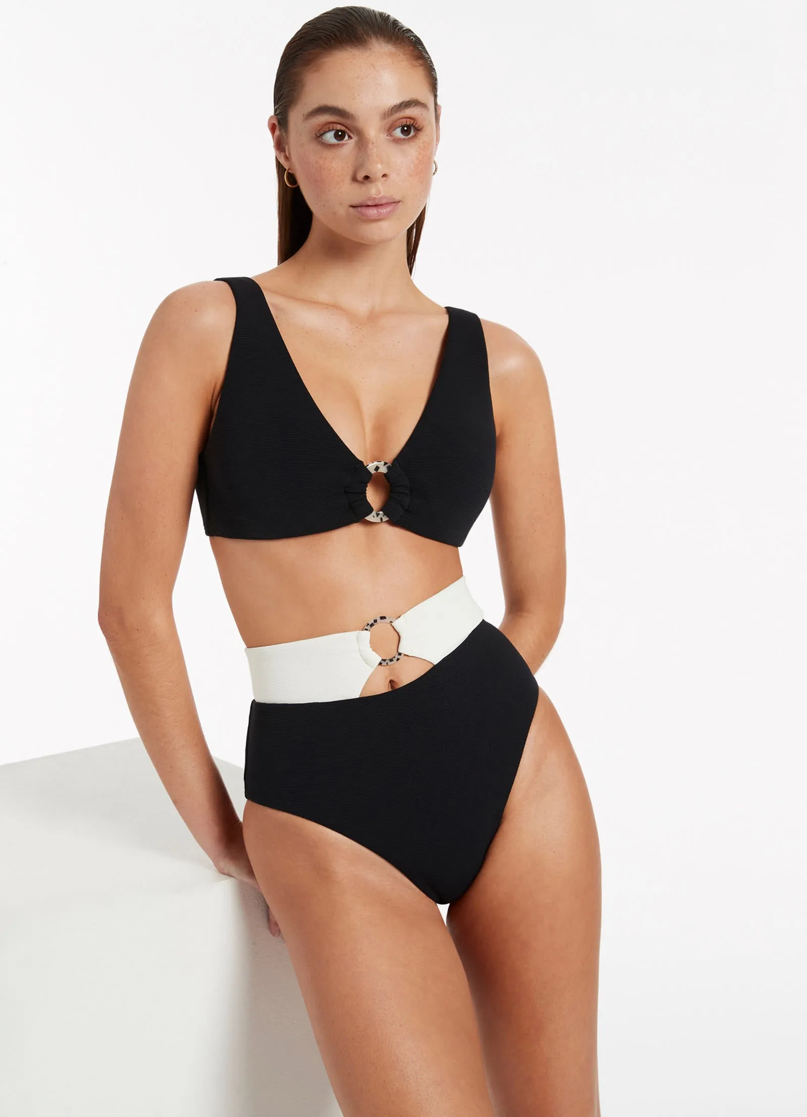 Versa Rib High Waist Bikini Bottom - Black/Cream